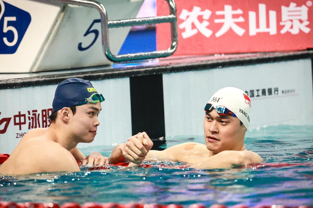 阿森纳梅超锋传射建功，凯莱赫全力扑救仍被进两球，枪手挡不住！